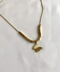 Kelebek Yeni Trend Çelik Kolye